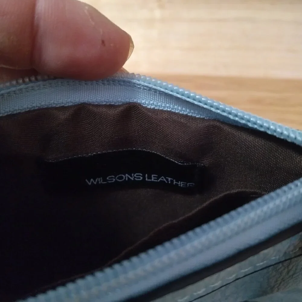 Wilsons Leather Light Blue Pebbled Leather Wristlet Wallet Pouch Vintage